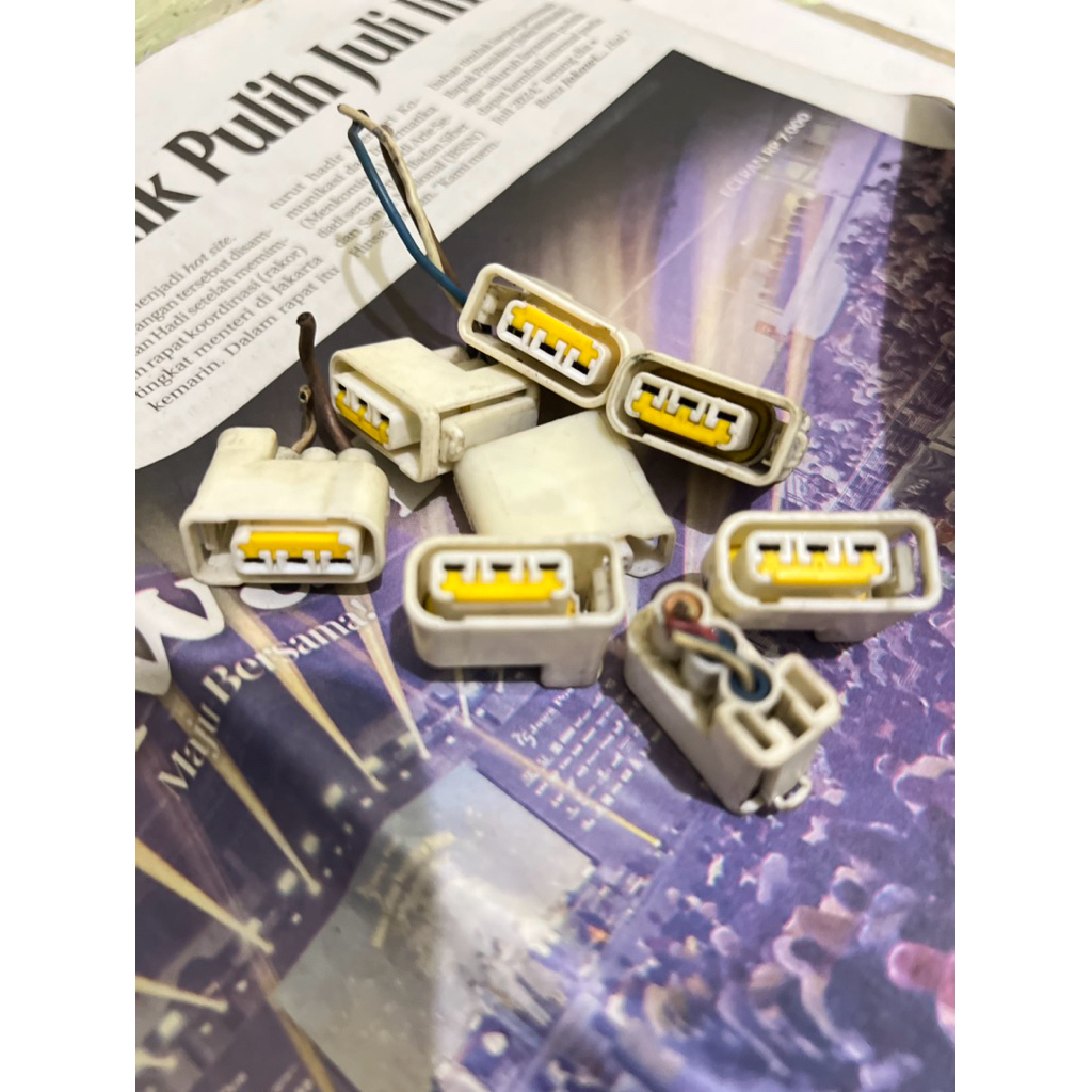 Soket koil xenia 1000 Original asli bawaan mobil