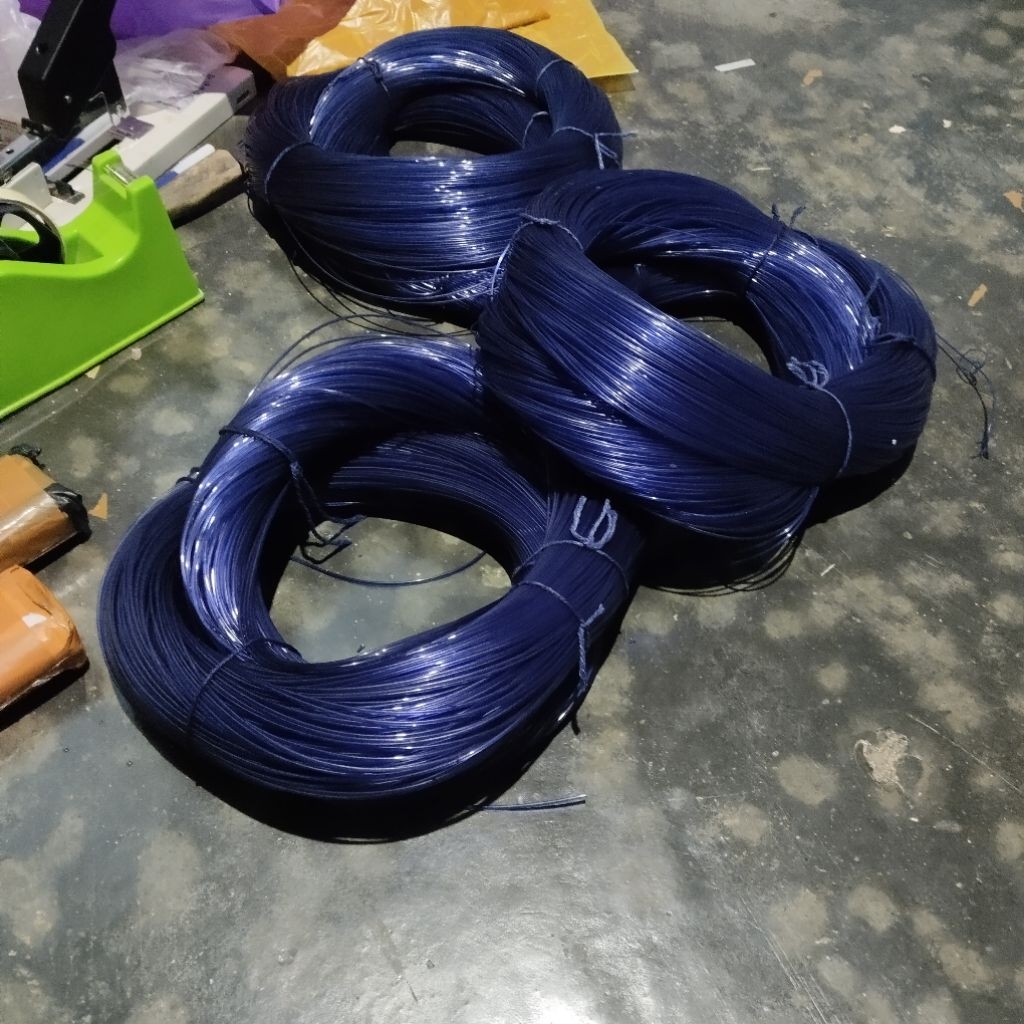 senar layangan satu kilo gram