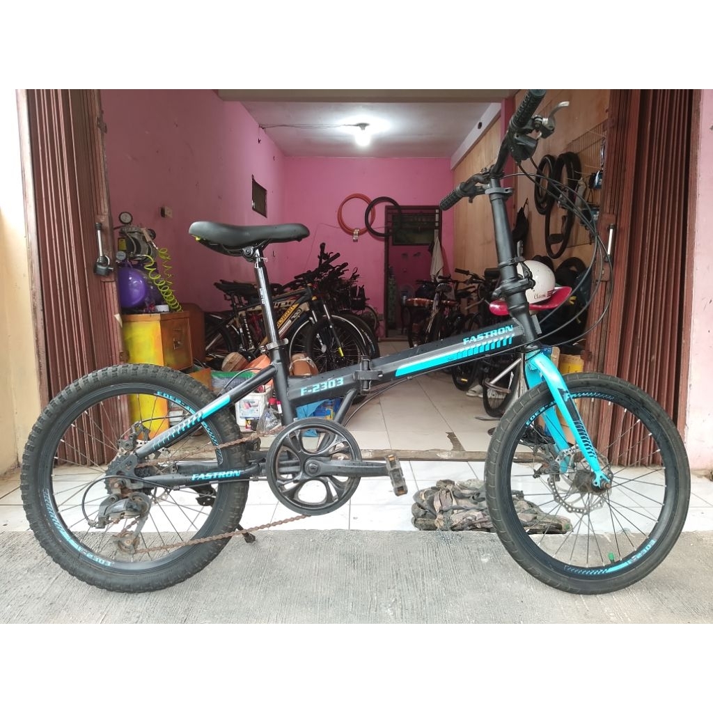 Sepeda Lipat Seken Fastron UK 20 Speed 8 Siap Pakai