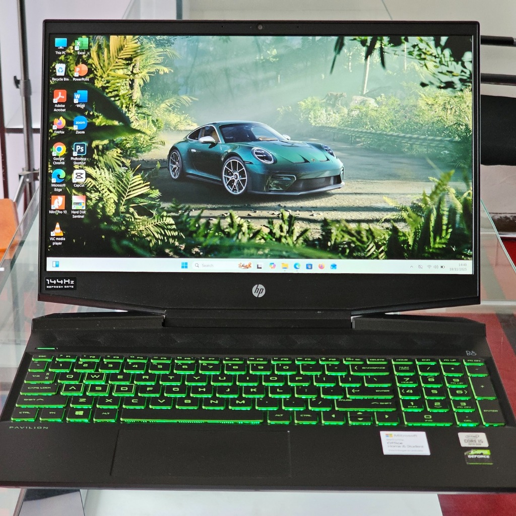 HP Pavilion Gaming 15 intel Core i5 Gen 10 SSD 512 GB Nvidia RTX 2060 Gaming Editing dan Rendering