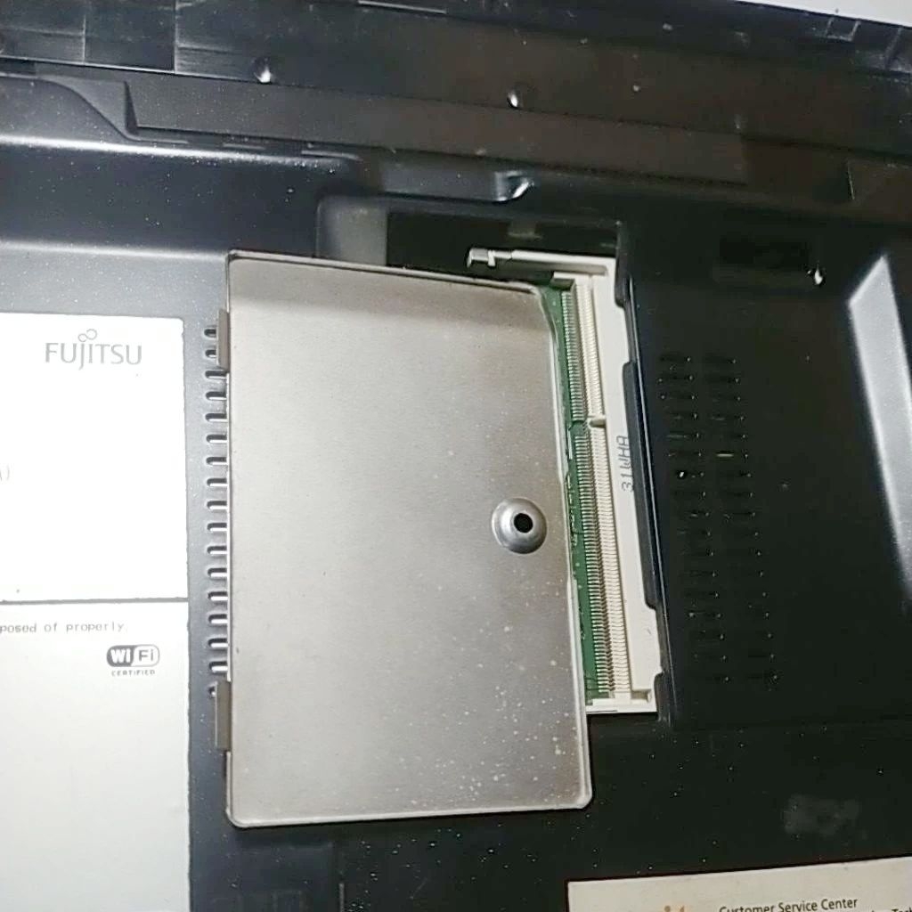 original tutup ram Fujitsu LifeBook SH782