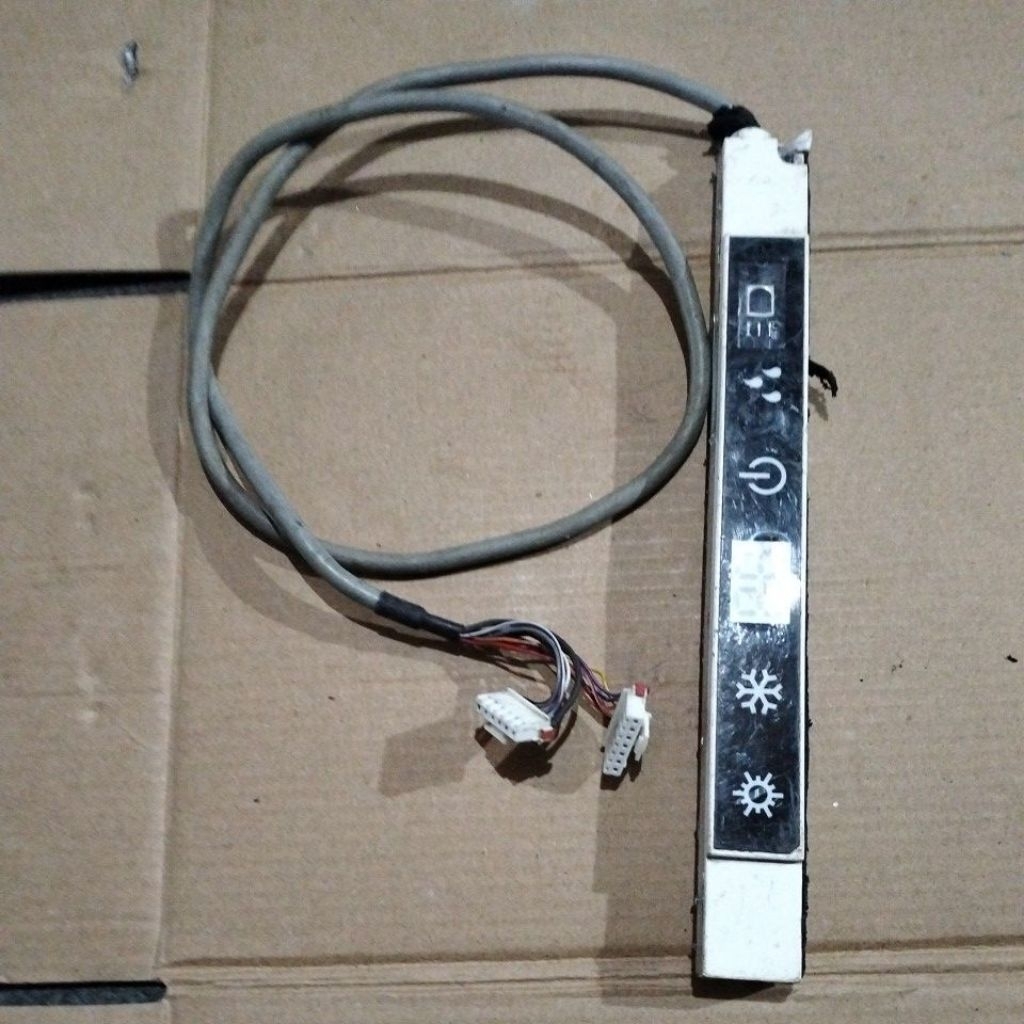 sensor AC Sharp cina 2pk original bekas