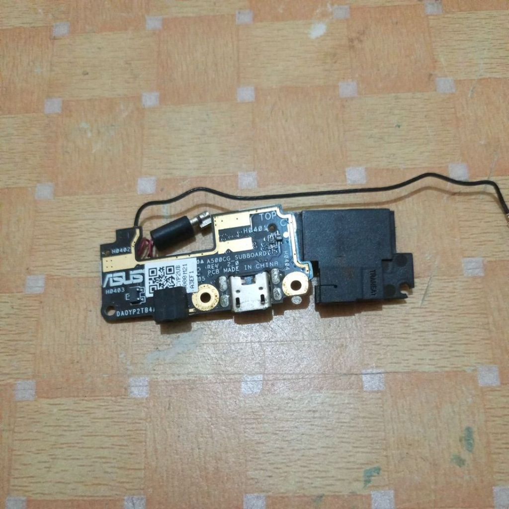 papan cas+bazzer asus zenfone 5 ori copotan