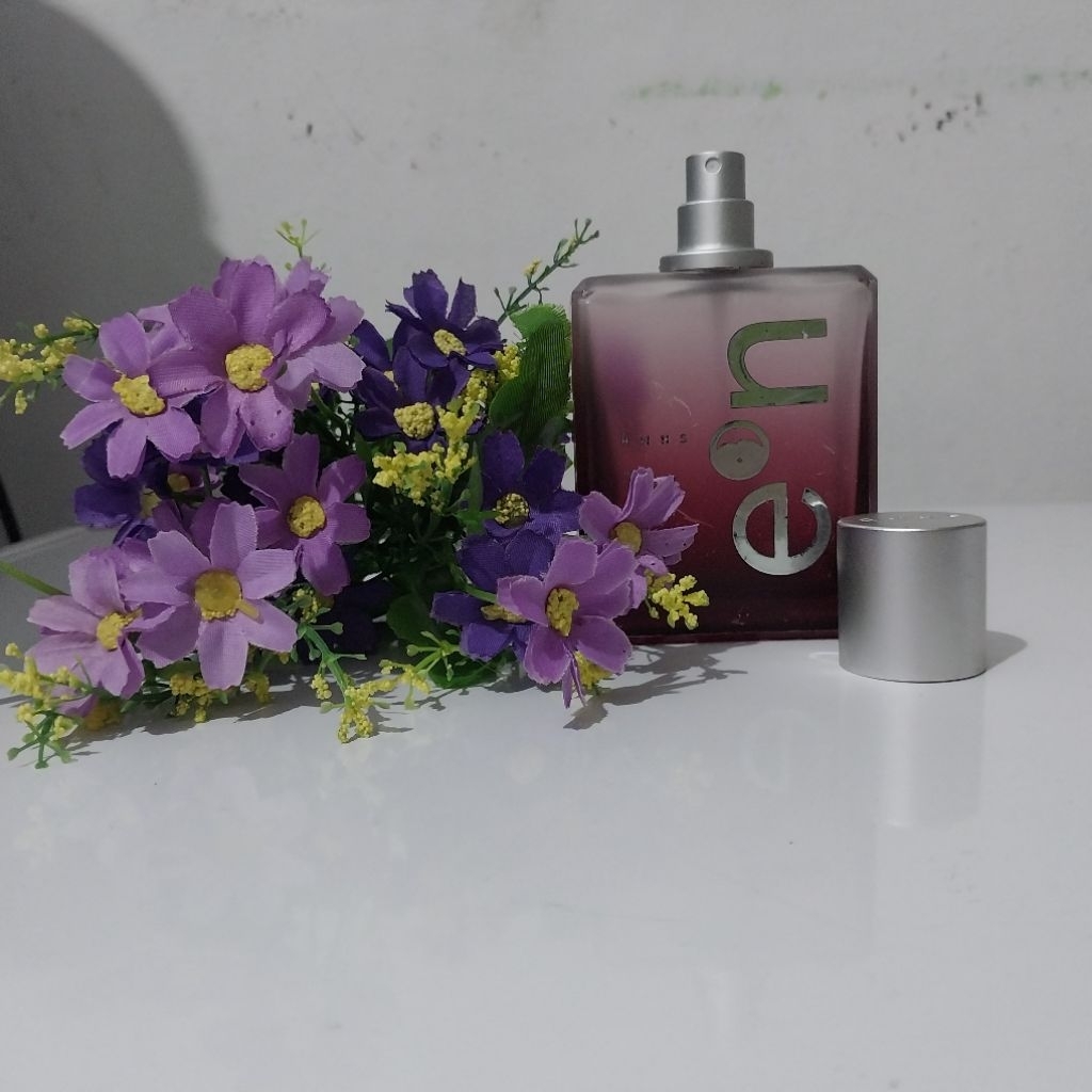 Eon hmns botol bekas parfum