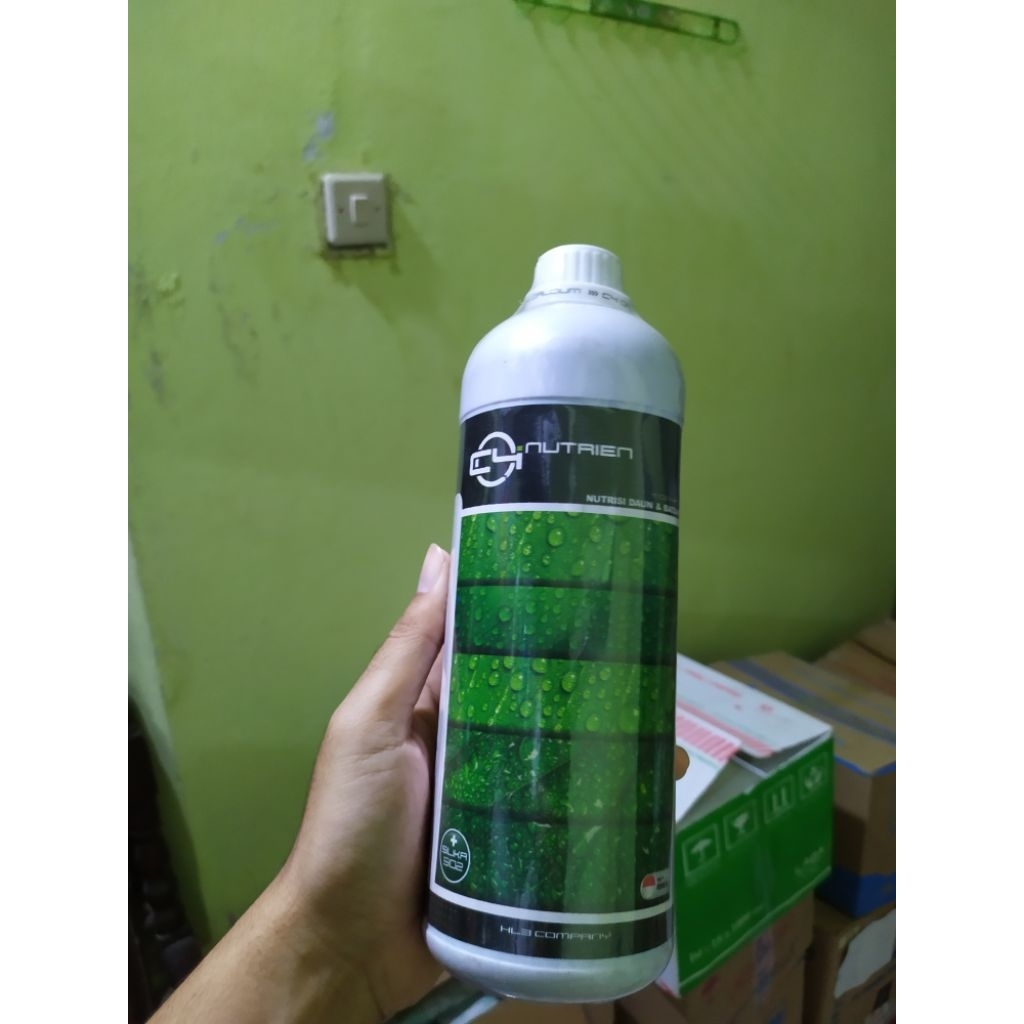 Pupuk Cair C4 Nutrien Nutrisi Daun dari Halbanero isi 1 Liter