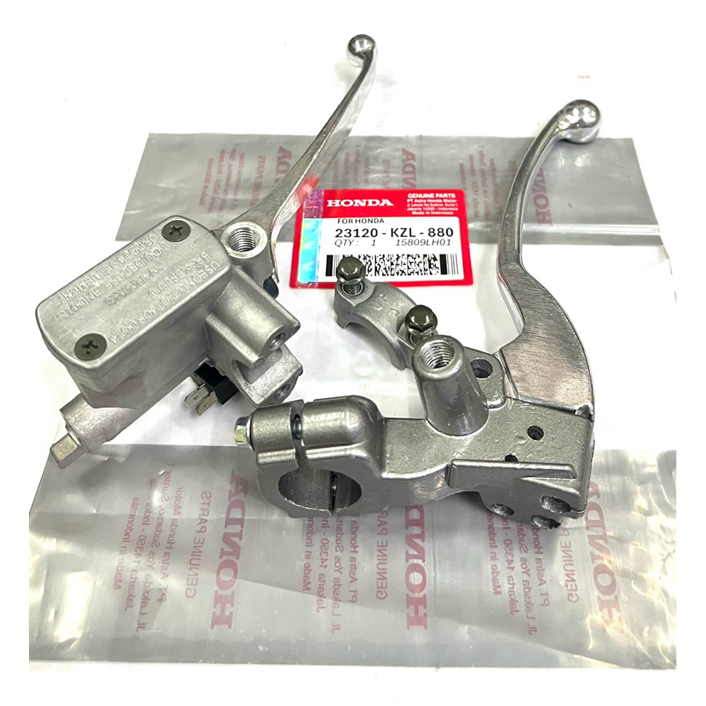 Master rem atas assy Beat Karbu Sepaket + Dudukan + Handle rem Kiri Beat Karbu pnp Beat Fi 2013-2014