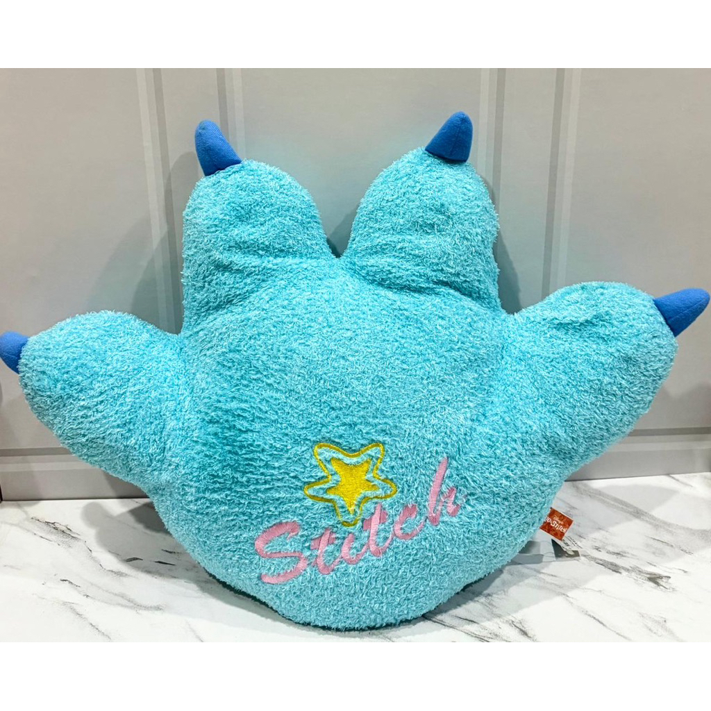 Boneka Plushie Bantal Tangan Stitch Disney Lilo & Stitch