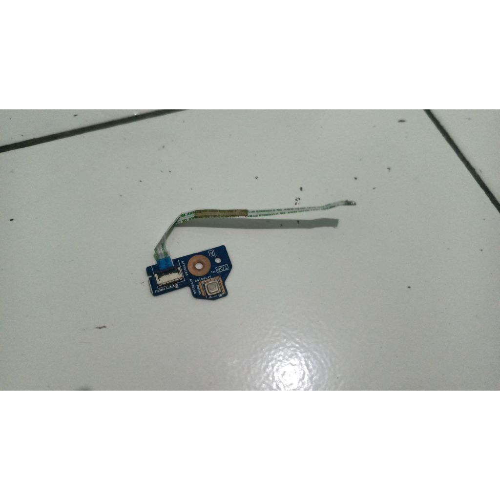 Acer Aspire E1-410 tombol power