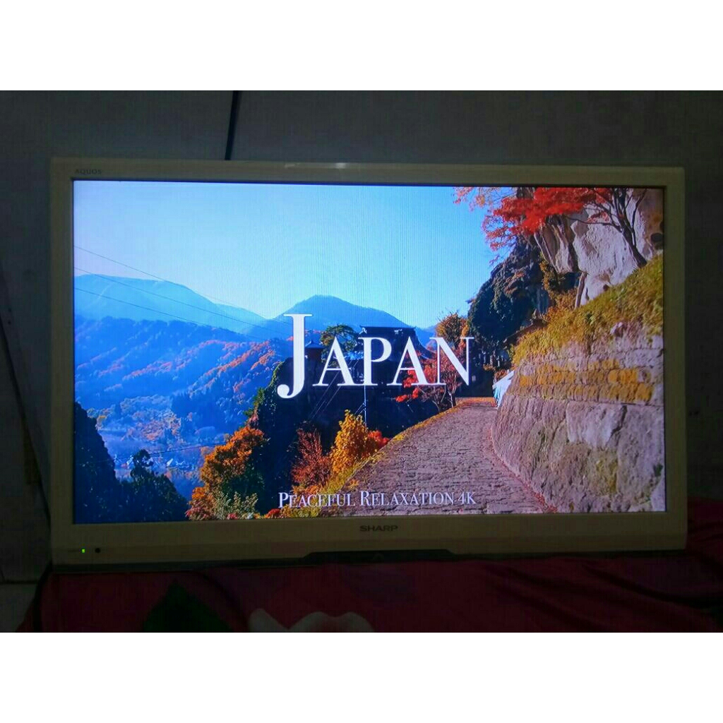 TV Sharp 32" LC-32LE340M-WH Second