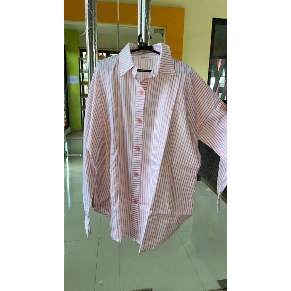 Kemeja salur panjang wanita