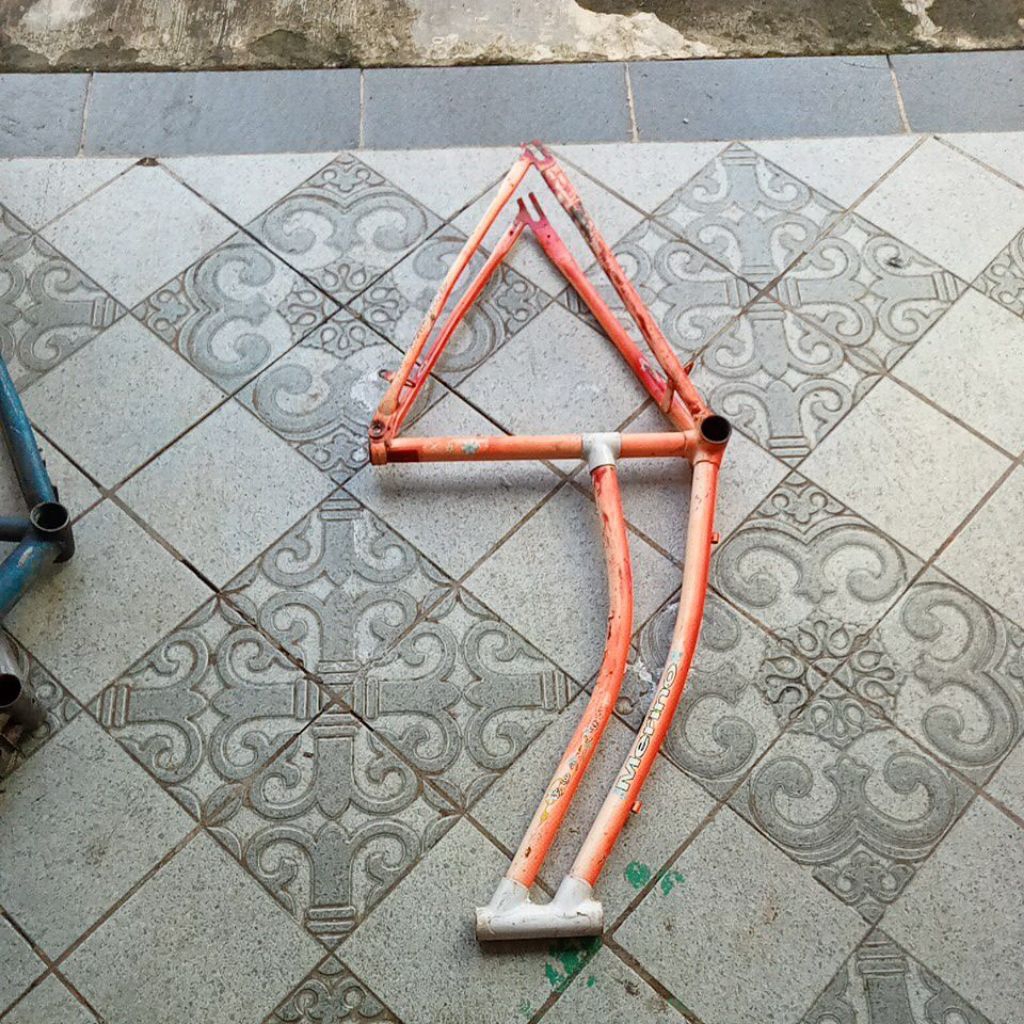 frame ",26" jadul