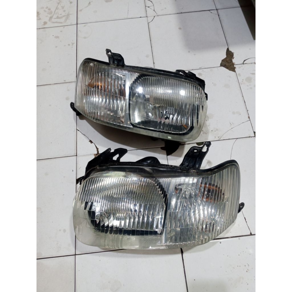 Headlamp lampu depan Ford Escape 2003-2005 Original