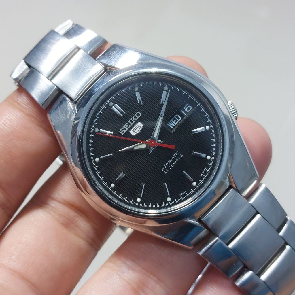 Seiko 5 SNK607 Vintage Motif Tikar Automatic 21 Jewels