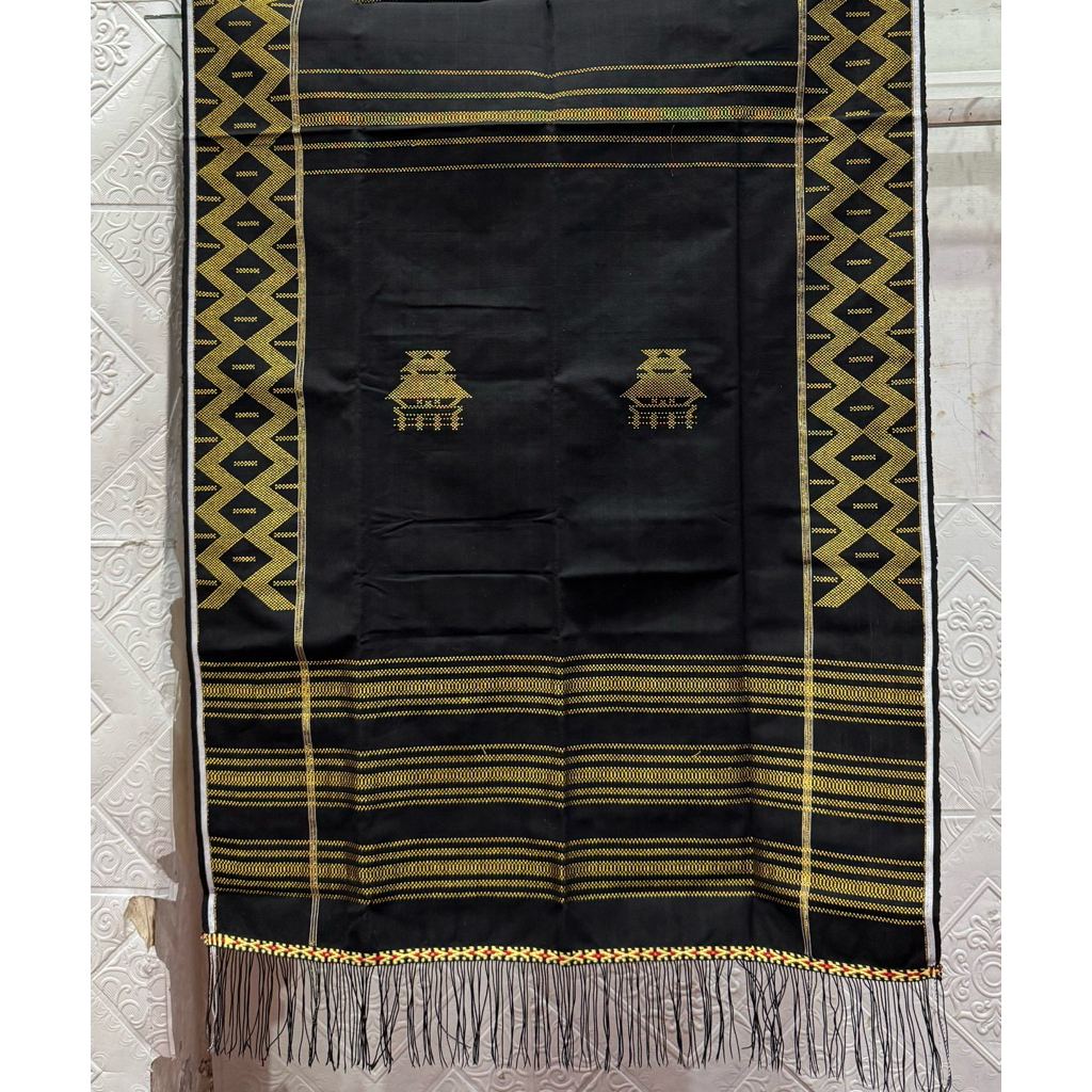 UIS NIPES  RUMAH ADAT  /UIS ADAT KARO