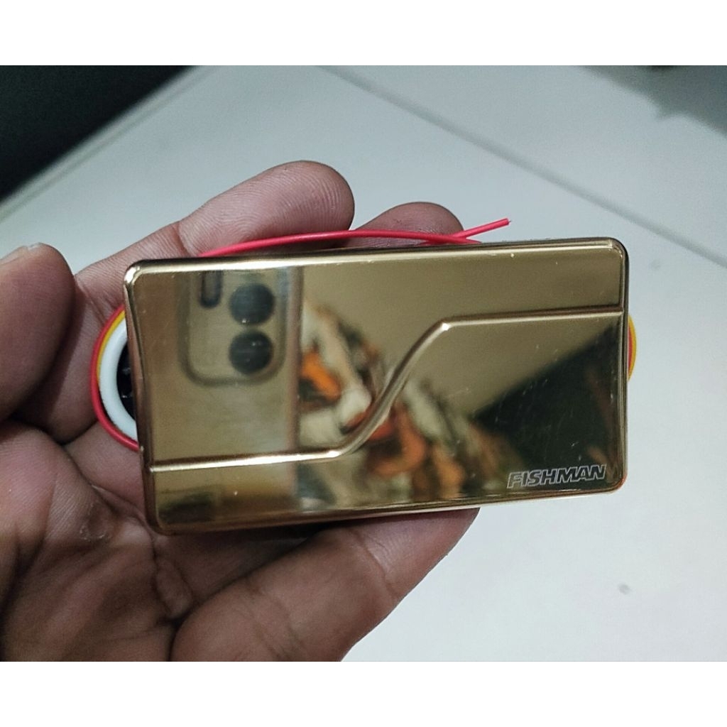 Pickup Gitar Fishman Fluence Modern Ceramic 6 string Gold Cover