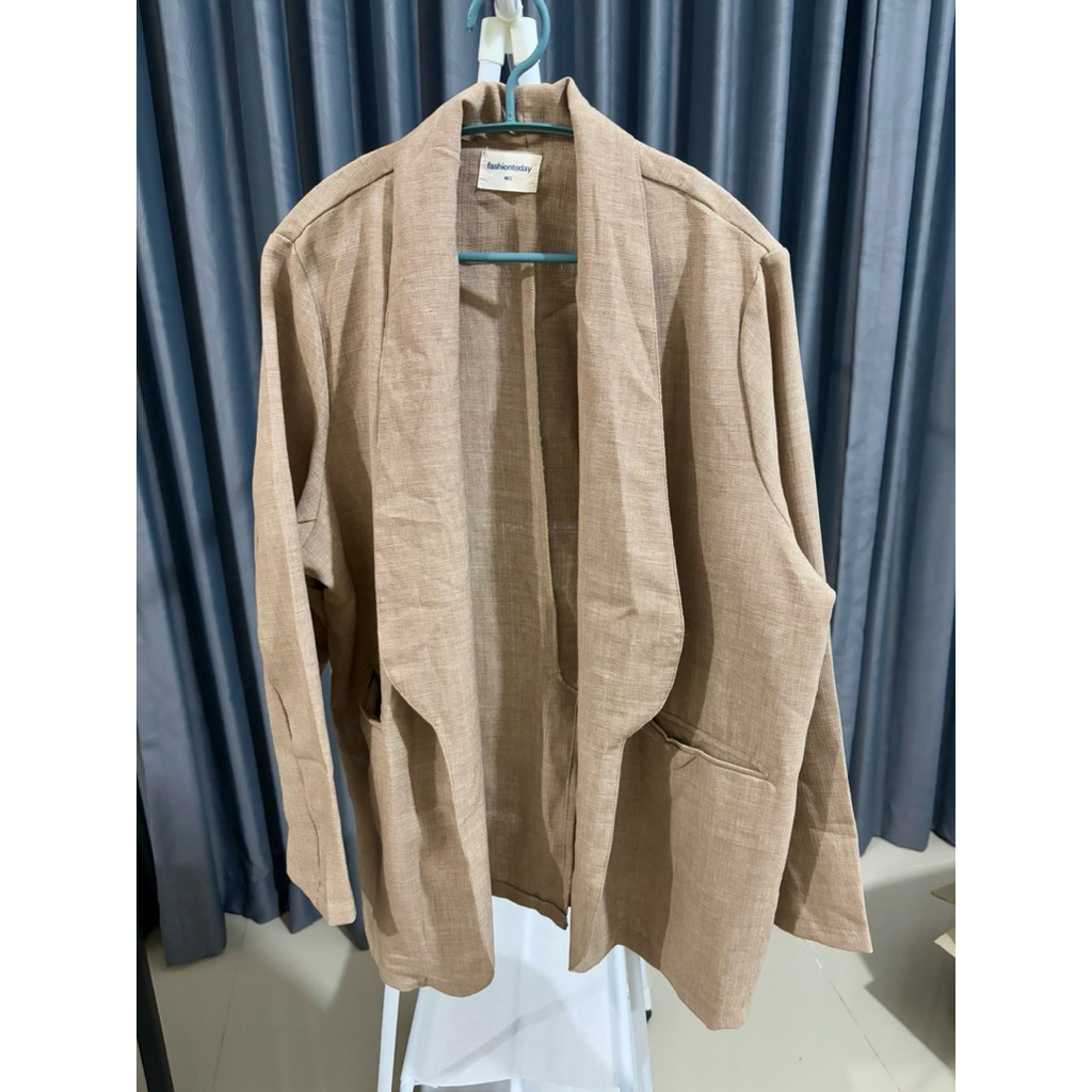 Outer Premium FashionToday Alice Norin