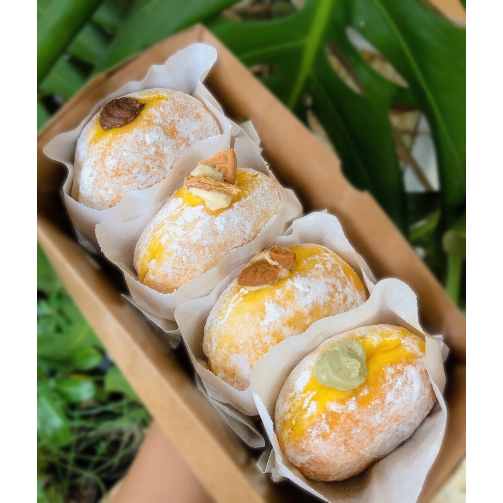 Donat Labu Isi Diplomat Cream