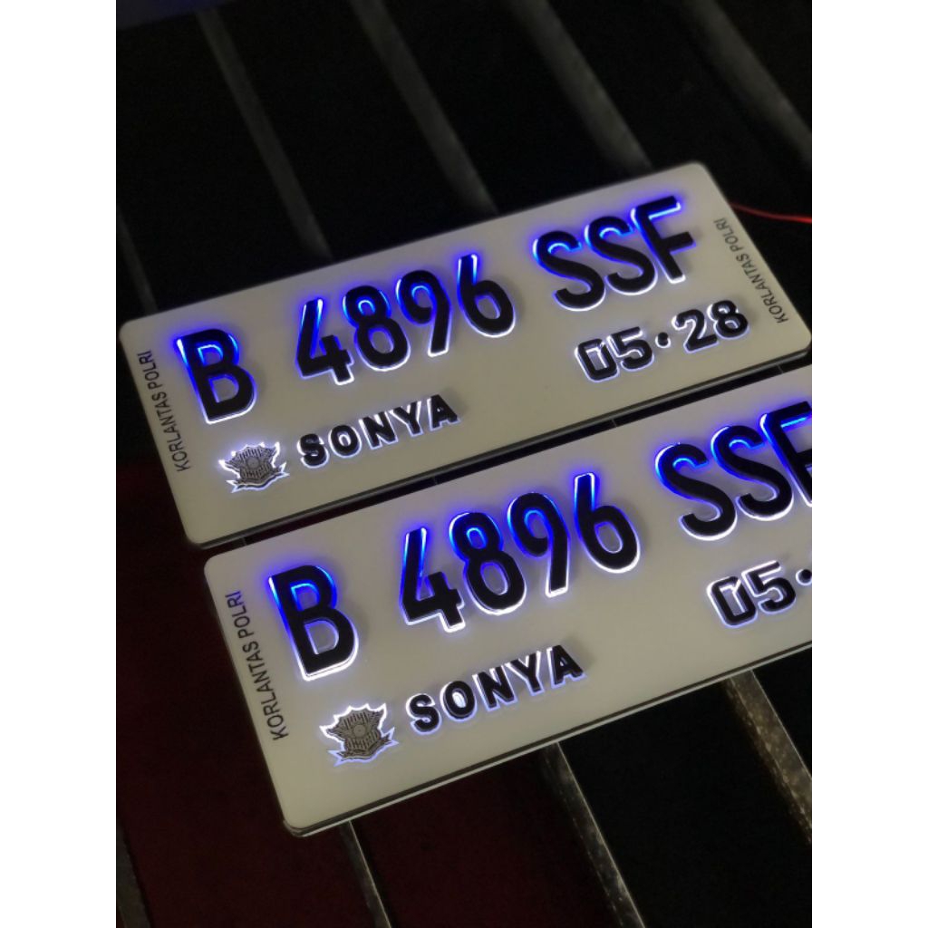 PLAT AKRILIK NOMOR MOTOR NYALA TIMBUL/plat nomor motor LED