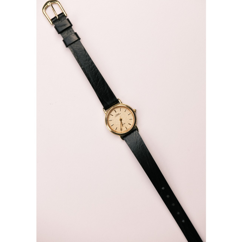 CITIZEN Forma - Vintage Luxury Preloved Watch