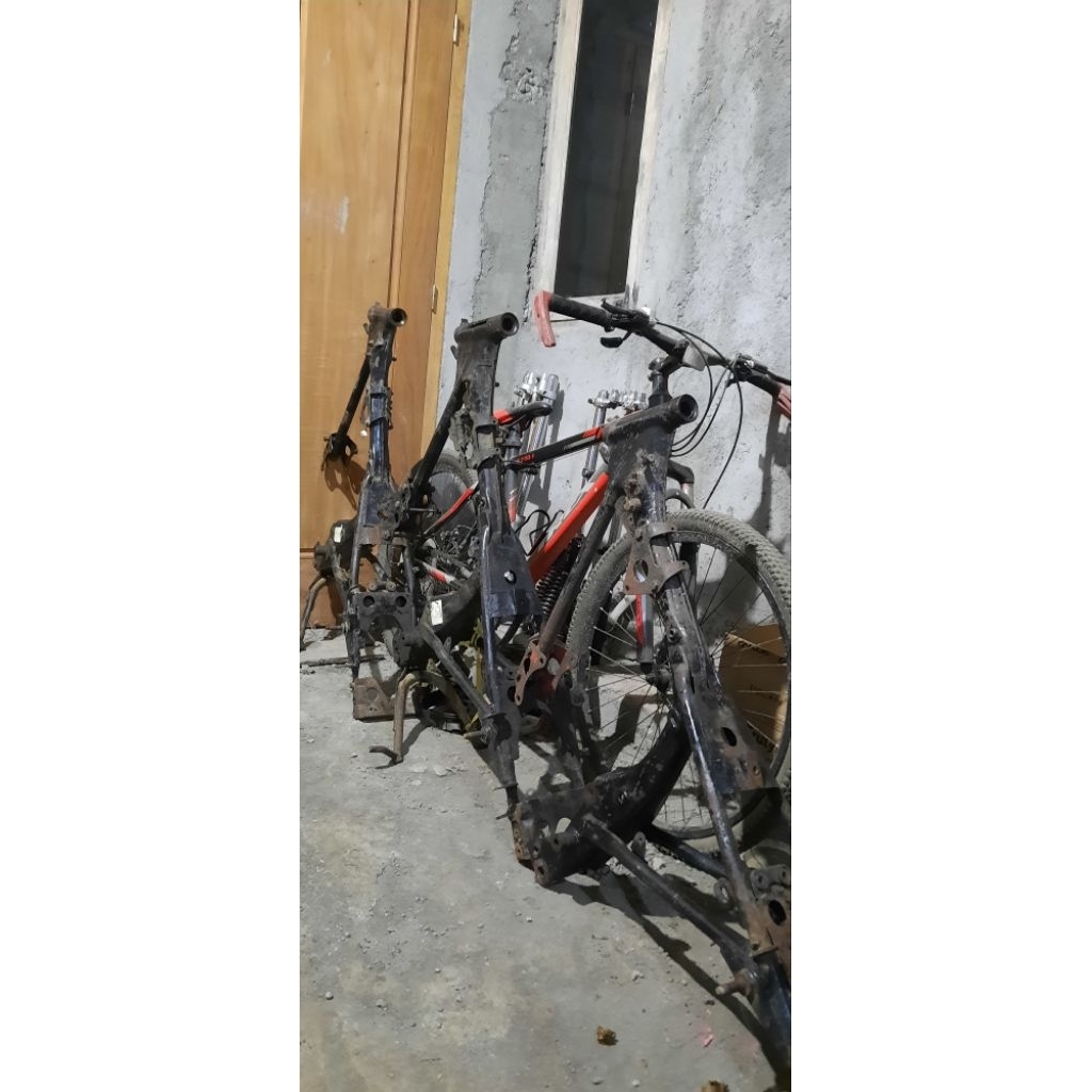 Rangka GL100 balungan kecil farm GL100 kerangka original copotan