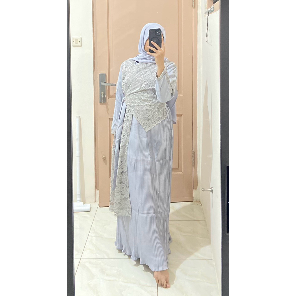Dress brokat abu plisket