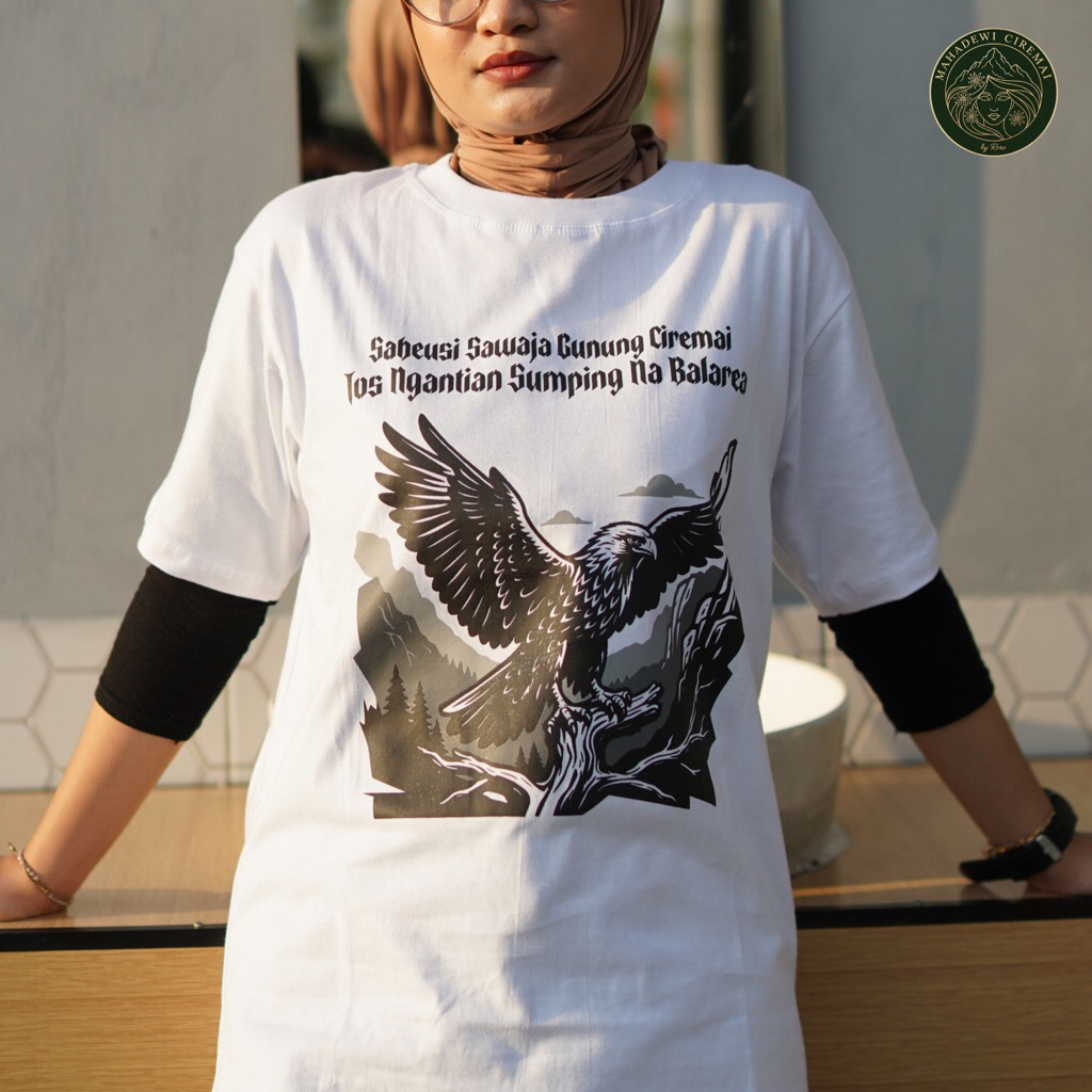 Mahadewi Ciremai T-Shirt Elang Jawa - Kaos Pria & Wanita