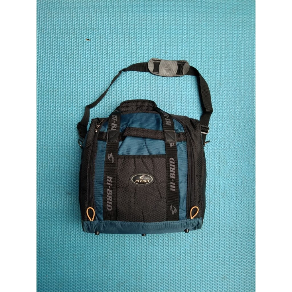 Duffle bag/Travel bag/Tas Bawa barang perlengkapan/Tas Pria Cowok Second Brand HiBRID
