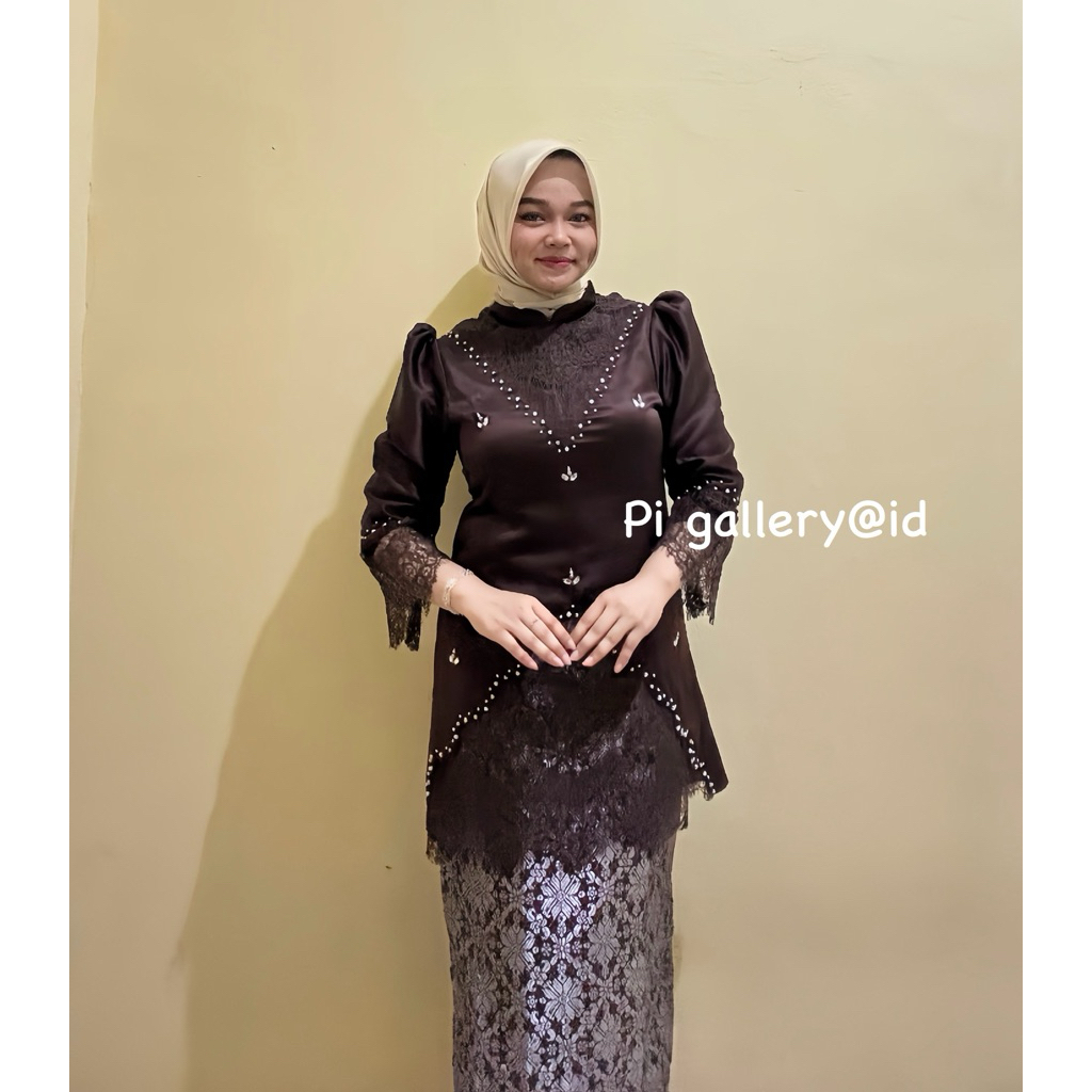 SLAVINA Setelan baju kurung melayu mix brukat
