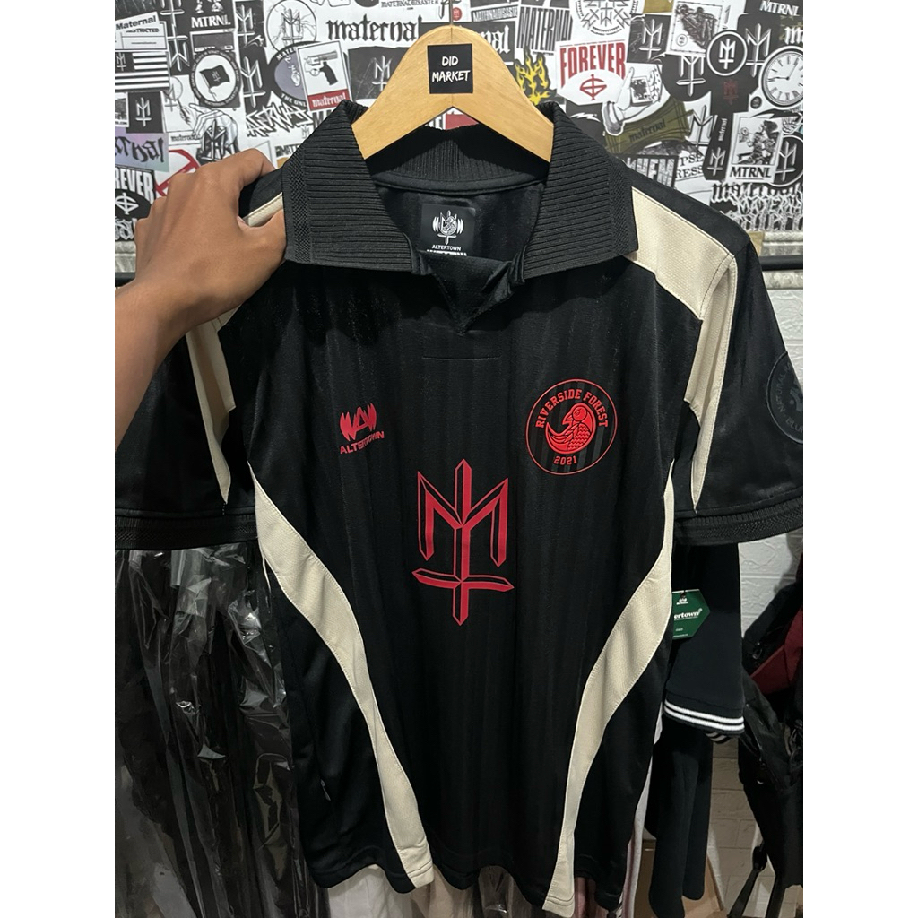 MATERNAL DISASTER - JERSEY RIVERSIDE FOREST X MATERNAL X ALTERTOWN