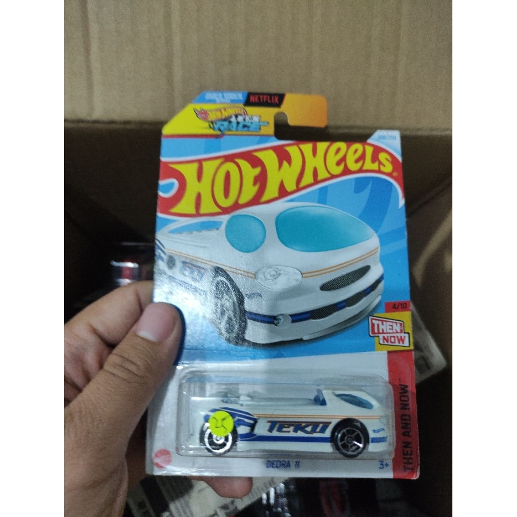 Hot Wheels deora ii