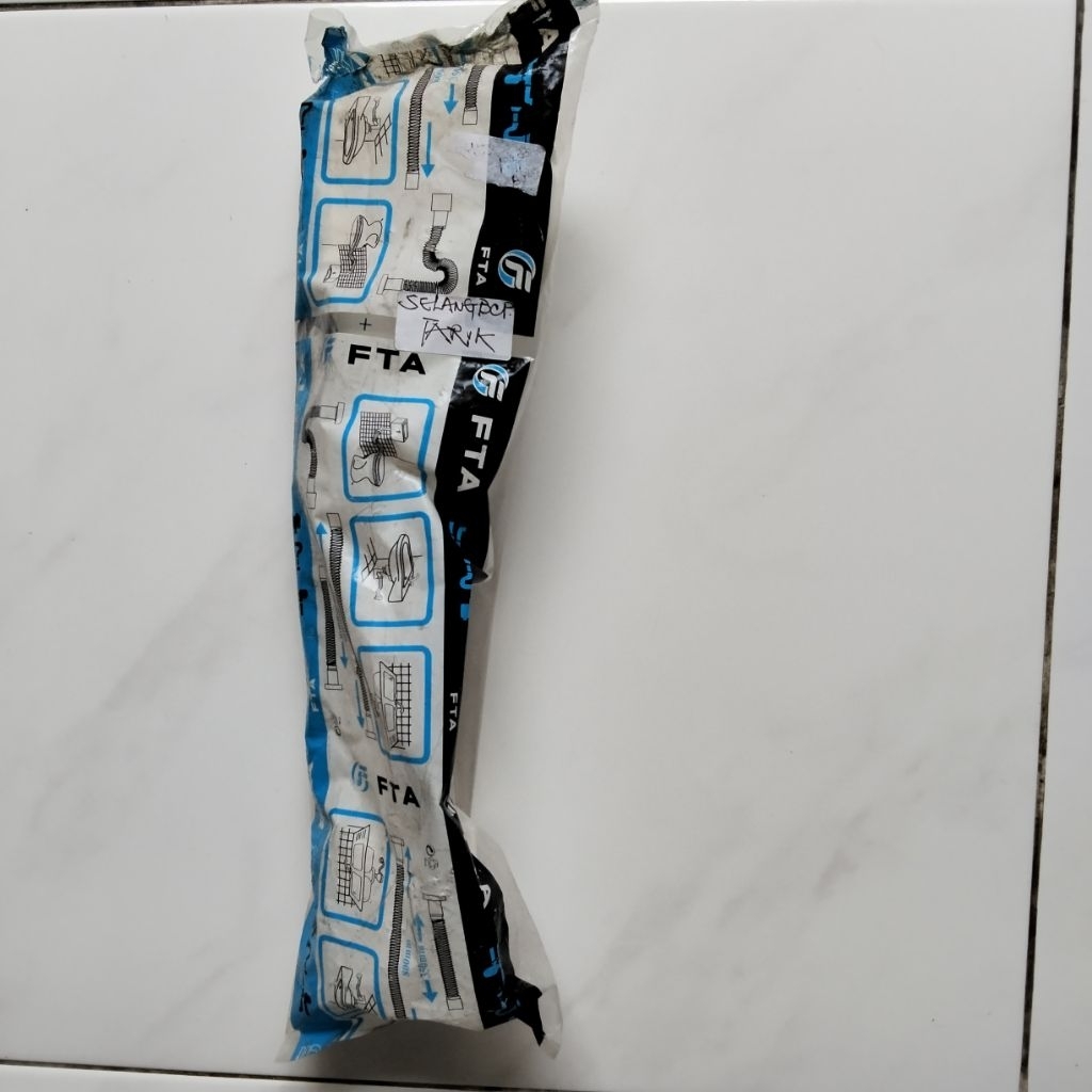 Slang Tarik Wastafel/BCP/Alat Pembilas Kran Otomatis Closet Duduk