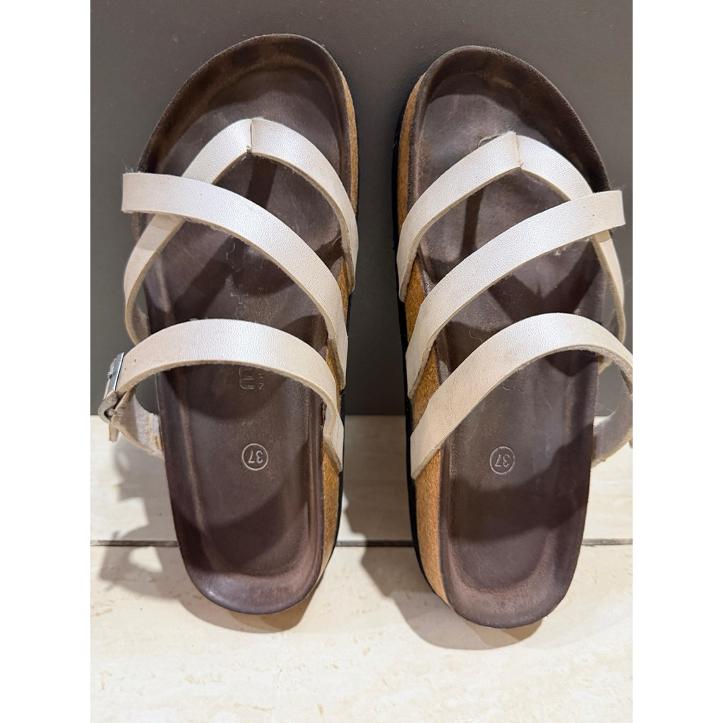 Sandal MyFeet Preloved 100% Original Sandal Wanita
