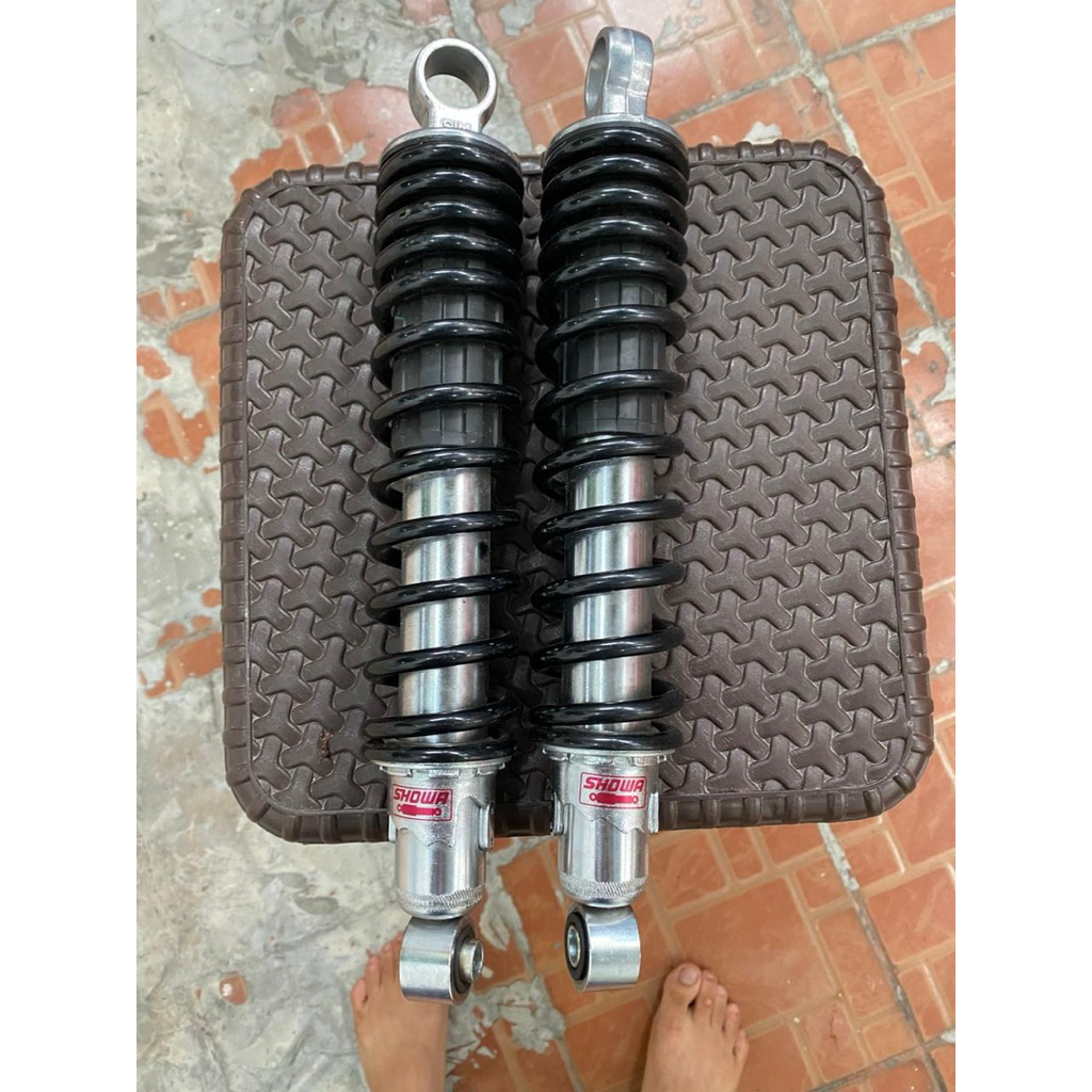 verza shock copotan belakang