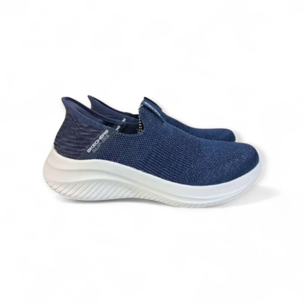 Sepatu Skechers Cozy wanita / Sepatu Skechers cewe skechers Slip ins wanita/ Skechers/ Slip or