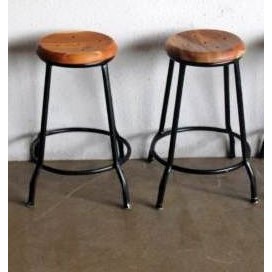 kursi laboratorium ekonomis