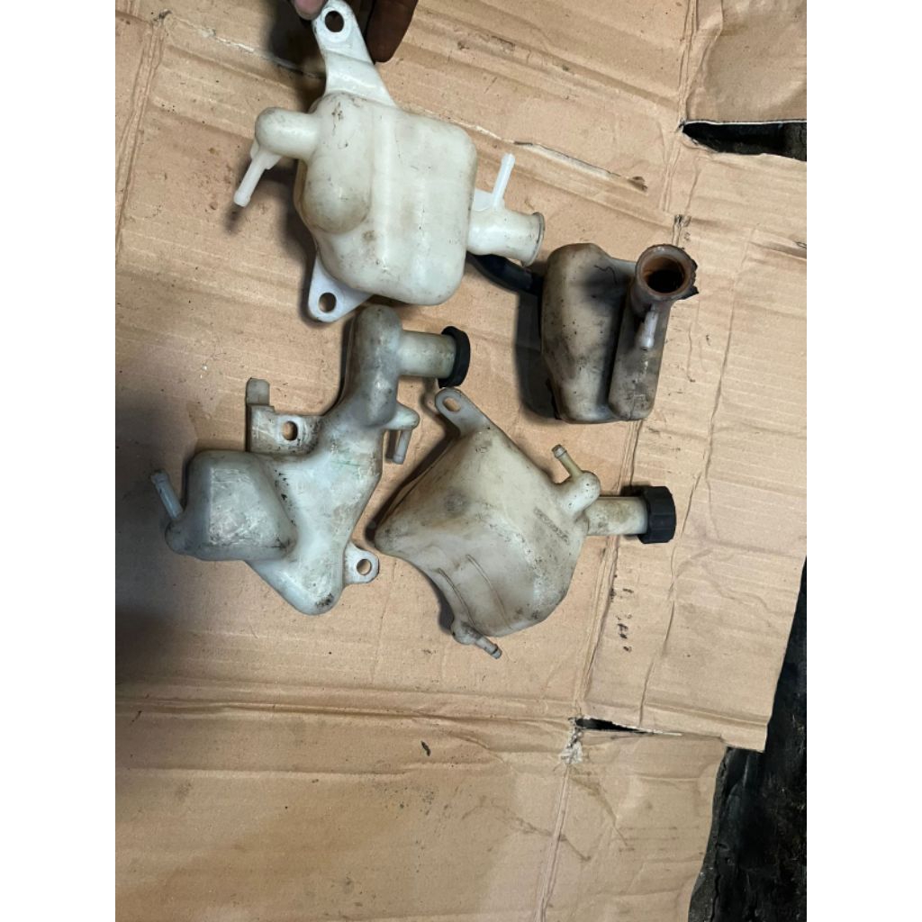 botol radiator tabung air radiator Vario 125 old Vario 150 LED Vario karburator cb150r old ORI copot