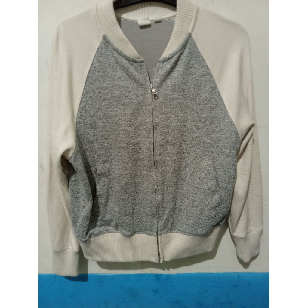 GAP Knit Bomber Jaket