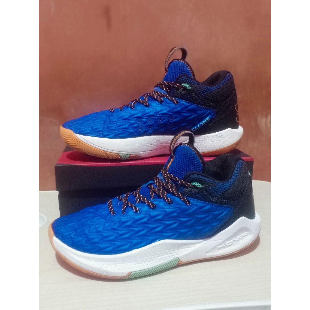 sepatu basket/volli second size 44,5
