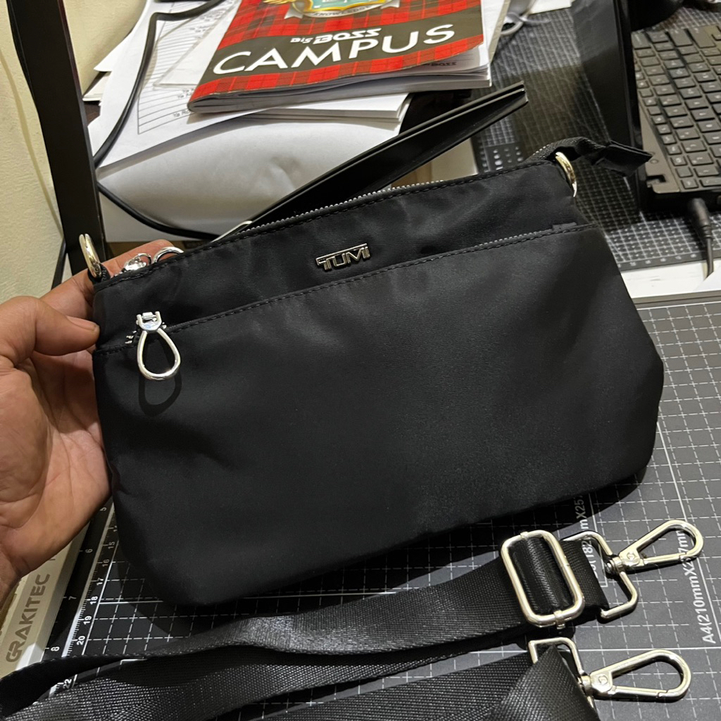 Tas clutch tumi ada tali panjang tas kanvas pria wanita handbag sling bag