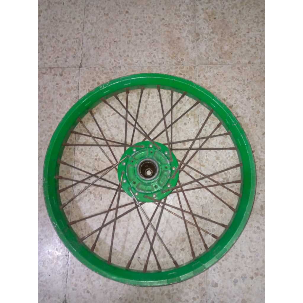 Velg Ruji Depan Honda Supra X Lama Ring 17 ( ada bengkok sedikit ) Bekas