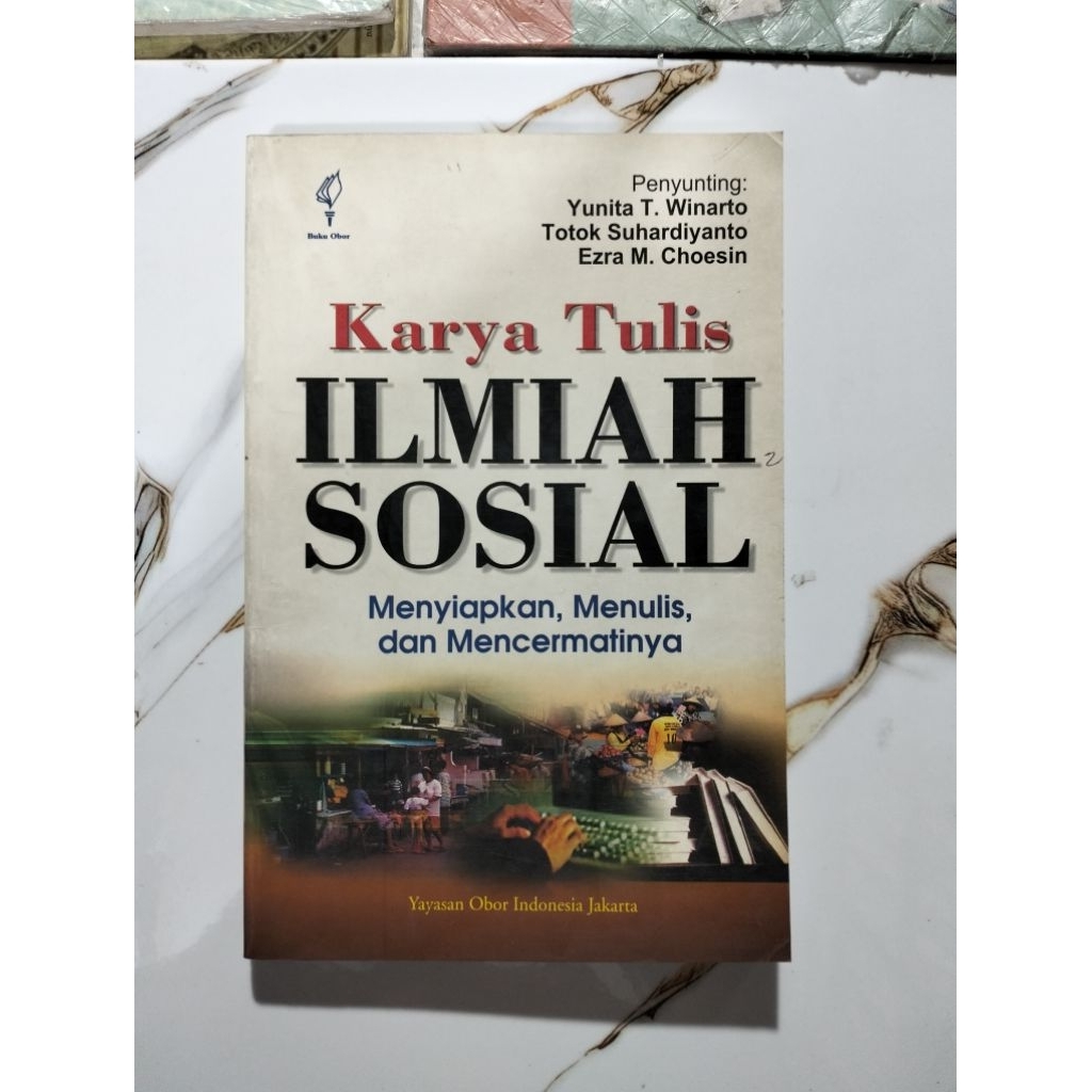 BUKU KARYA TULIS ILMIAH SOSIAL