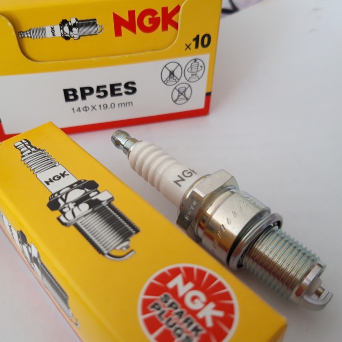 BUSI NGK BP5ES / D6HS SATRIA HIU NINJA R RR SS 2 TAK ISI ( 1 PCS ) BUSI MOTOR MOBIL KIJANG NGK