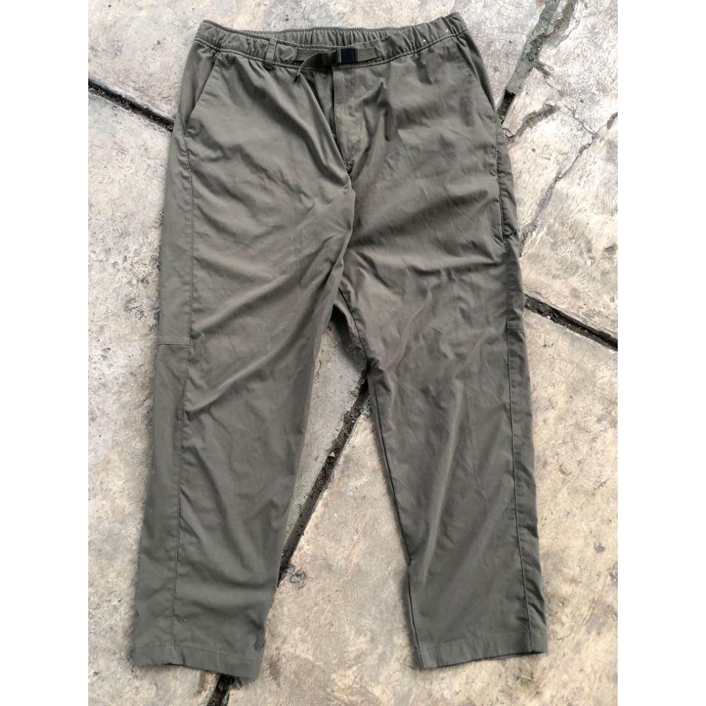 Uniqlo outdoor Nylon pants