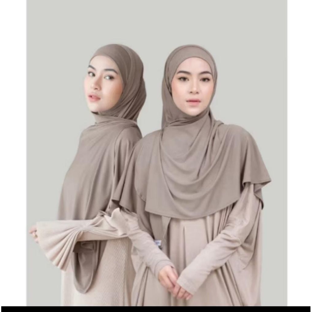 Preloved Jadeeda Instan Taupe Size Small By Khalewale