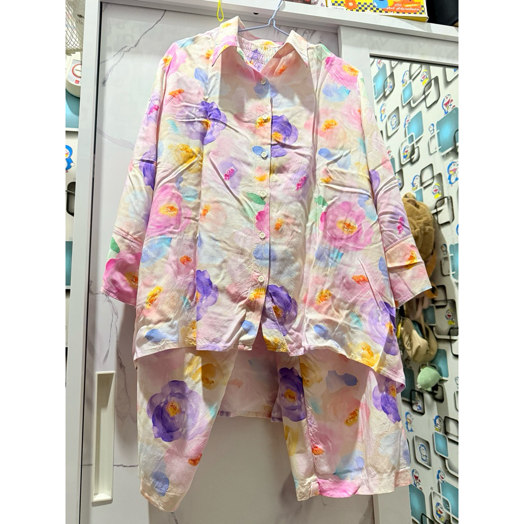 numaa.id set PRELOVED