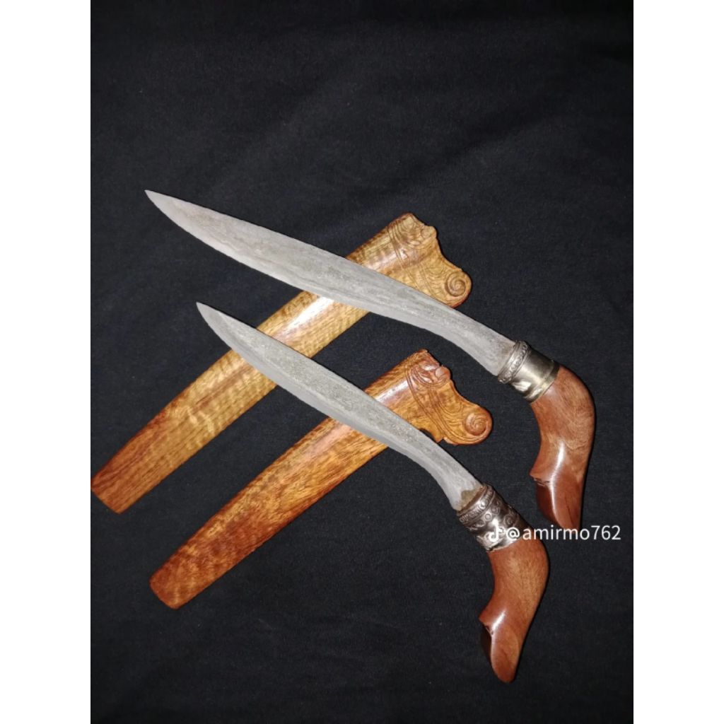 berbagai jenis badik bugis Sulawesi Selatan