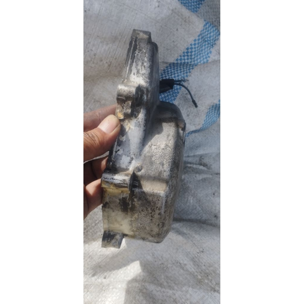 bak tutup magnet beserta spul Handa Khrisna Supra 125 kirana  karburator BEKAS