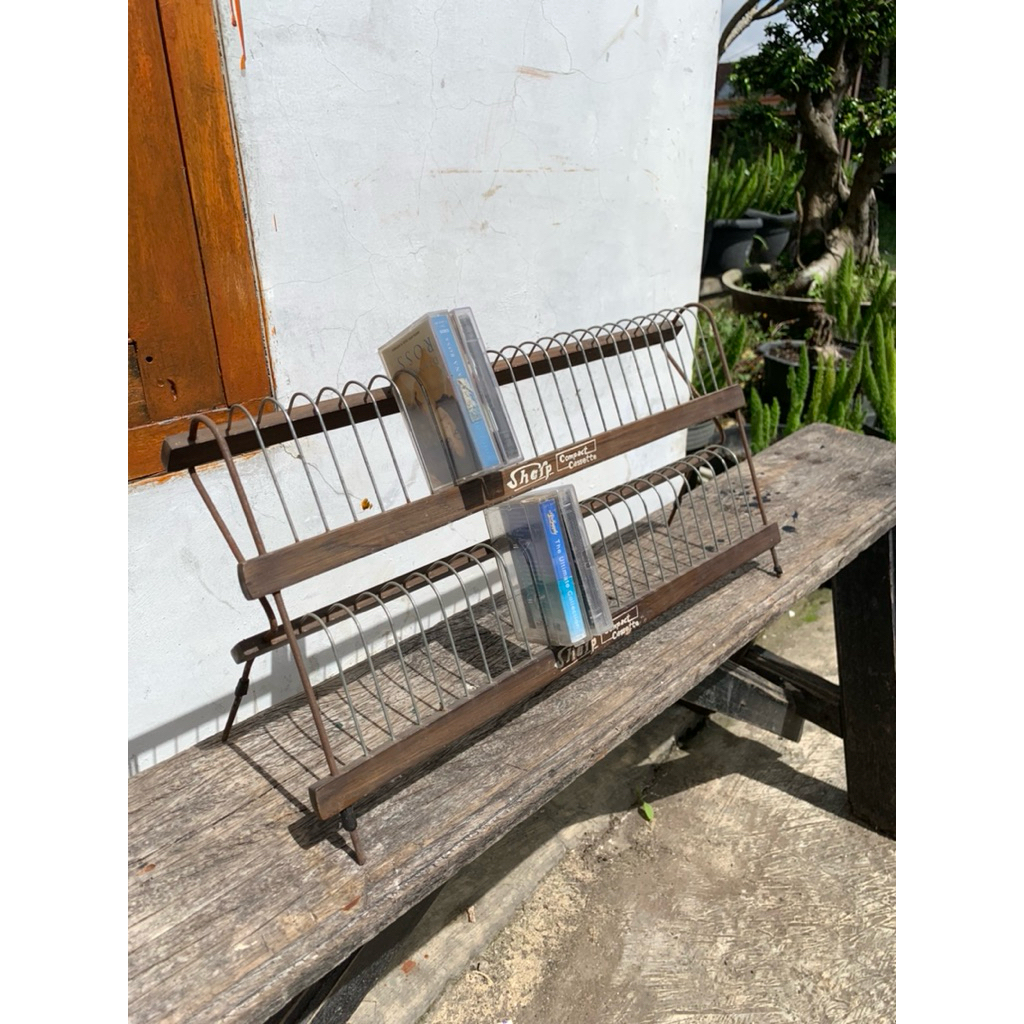 vintage rak kaset pita mulus .