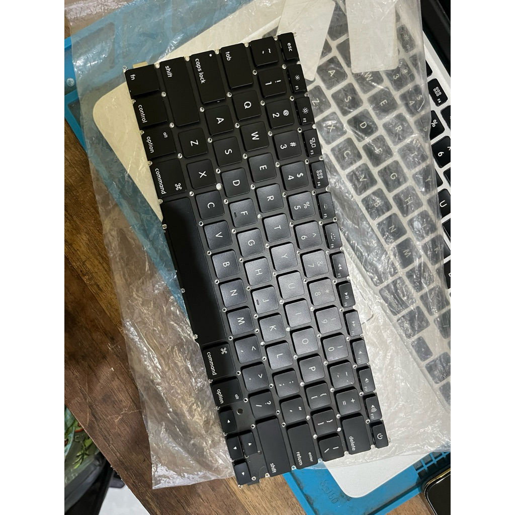 Keyboard For MacBook Pro 13 Retina A1502 (Late 2013- Early 2015)