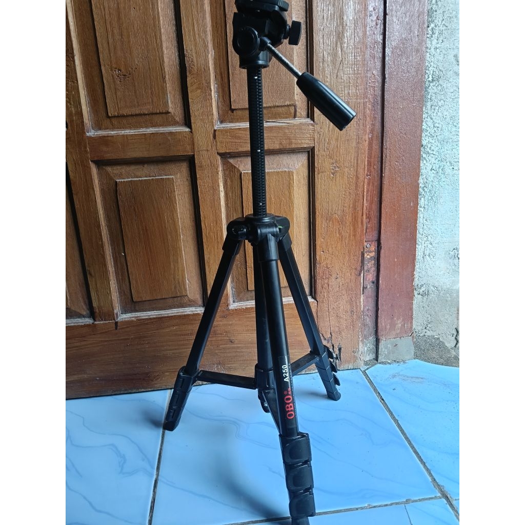 tripod kamera OBO A250 masih bagus